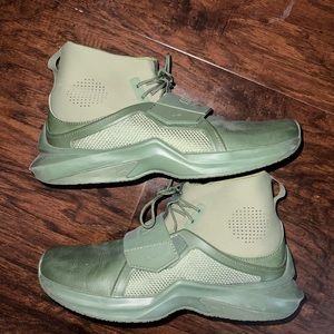 Puma Fenty ignite sneakers